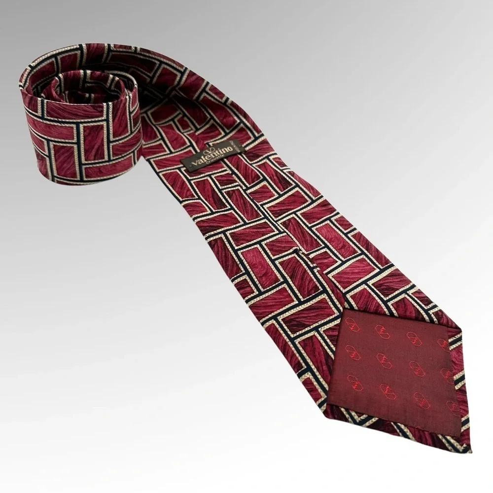 Valentino Cravatte 100% Silk Vintage Necktie